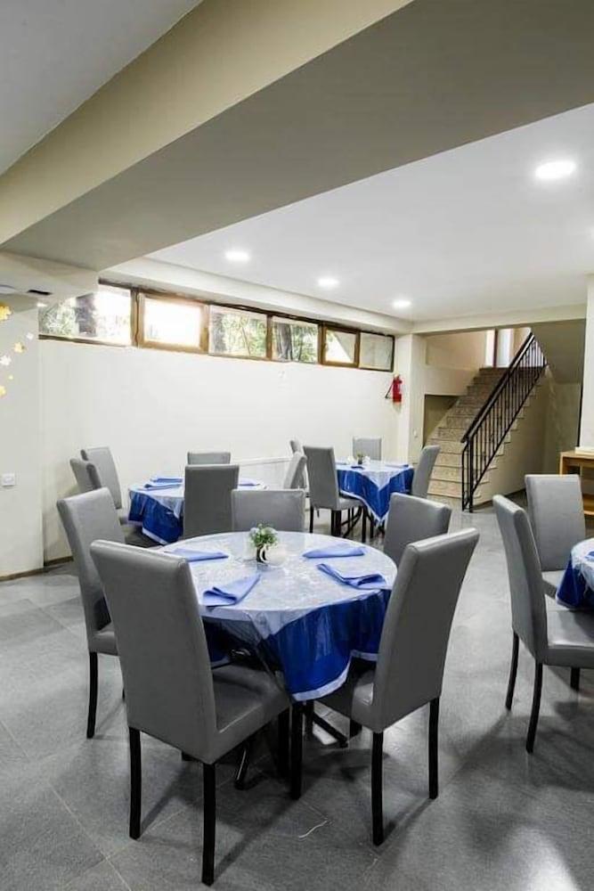 Sky Georgia Boutique Hotel