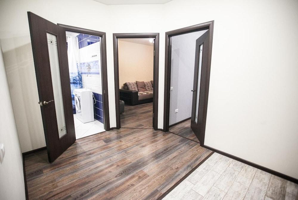 Apartment on Michurinskaya 142