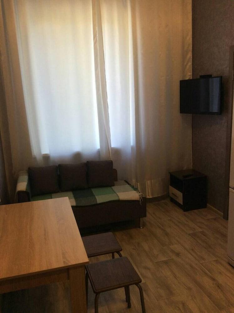 Apartment on Sovetskaya 176-14