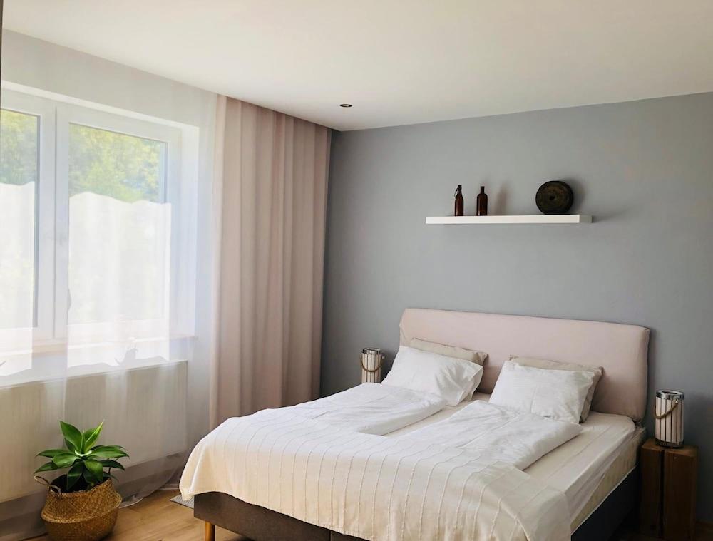 Barcelona Rooms&Restaurant