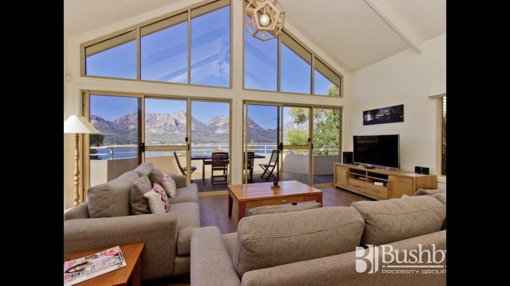 Freycinet Beach House