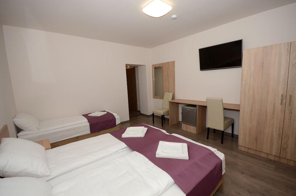 Hévízi Tópark Panzió