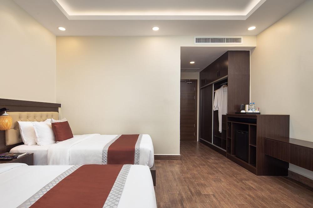 HM Grand Central Hotel