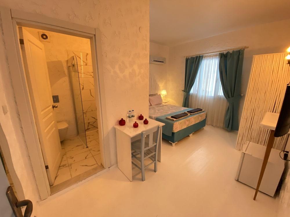 Kekik Alacati Otel Hacimemis