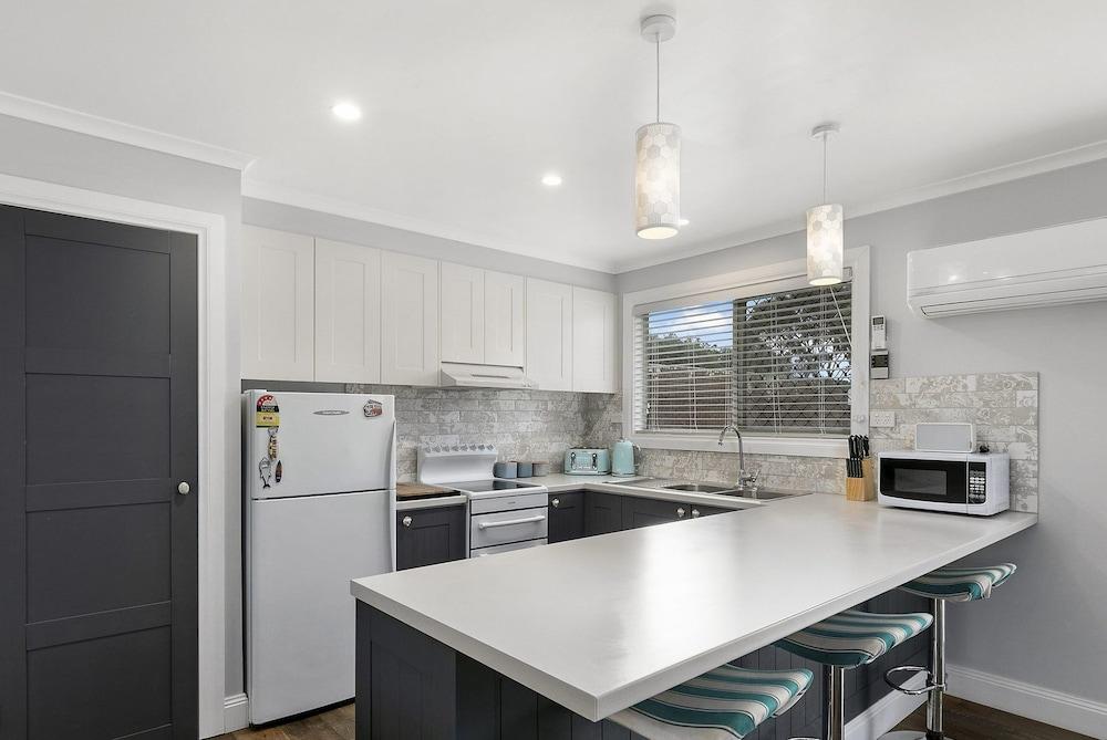 Settle in on 260 Settlement in Cowes