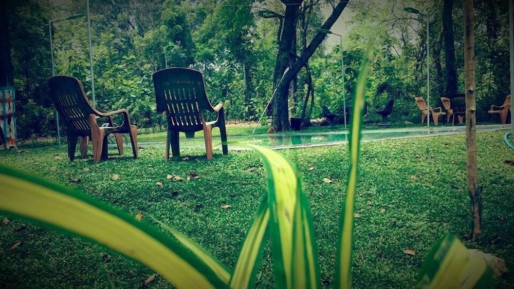 Yuhibuhi Forest Resort