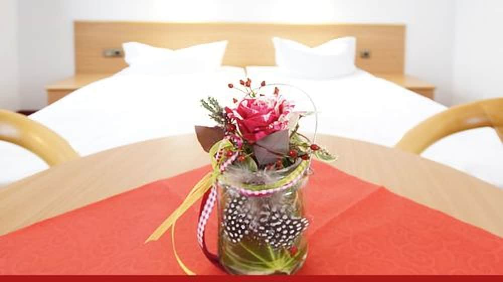 Hotel & Restaurant zur Linde