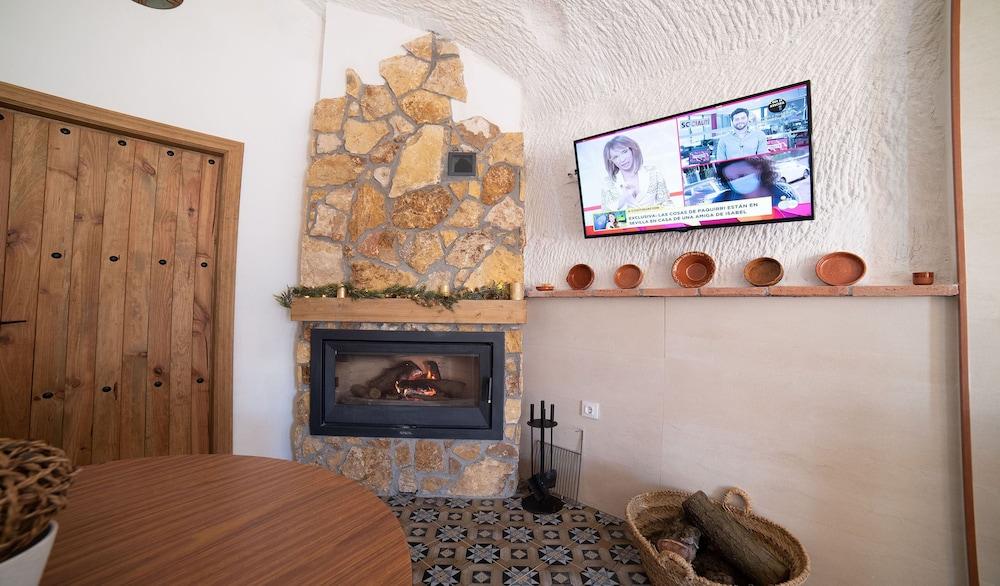 Cueva El Cortijo Gachas