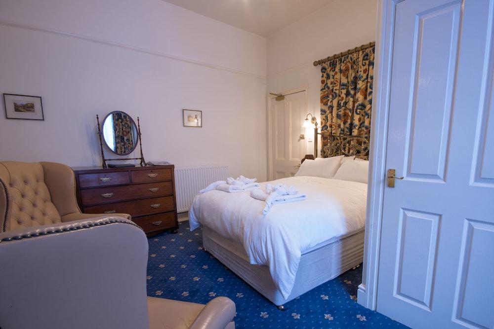 Roseleigh Guest House