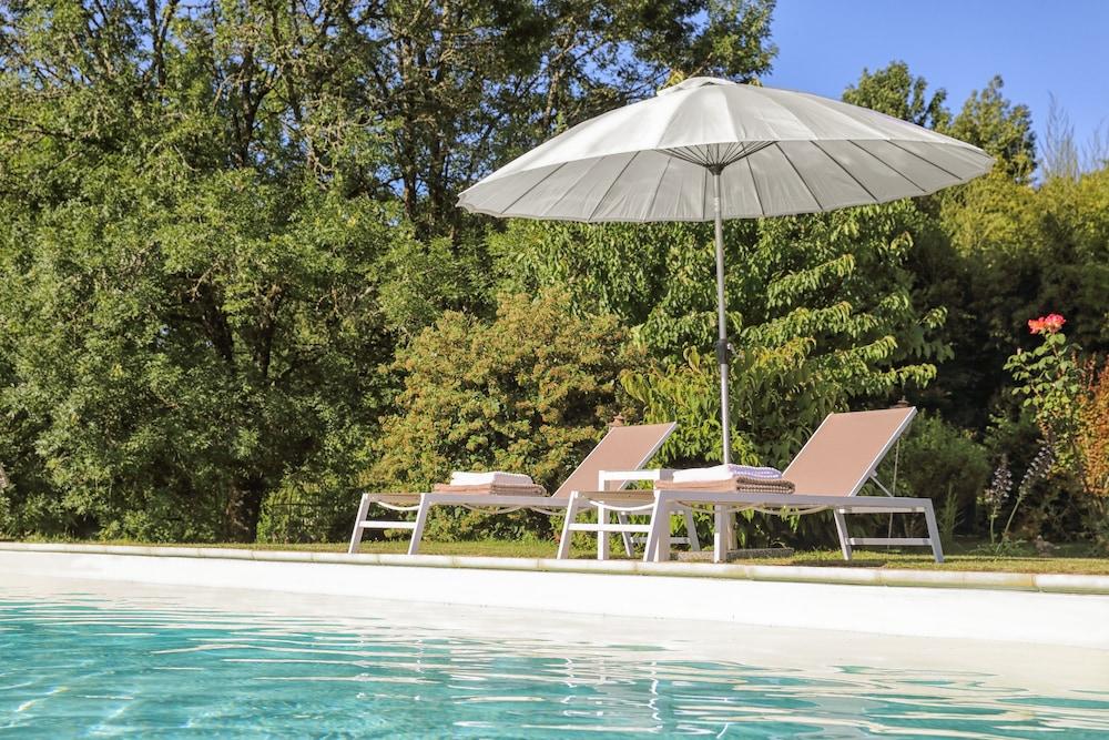 La Mandrélie - La Cabane Du Grand Chêne