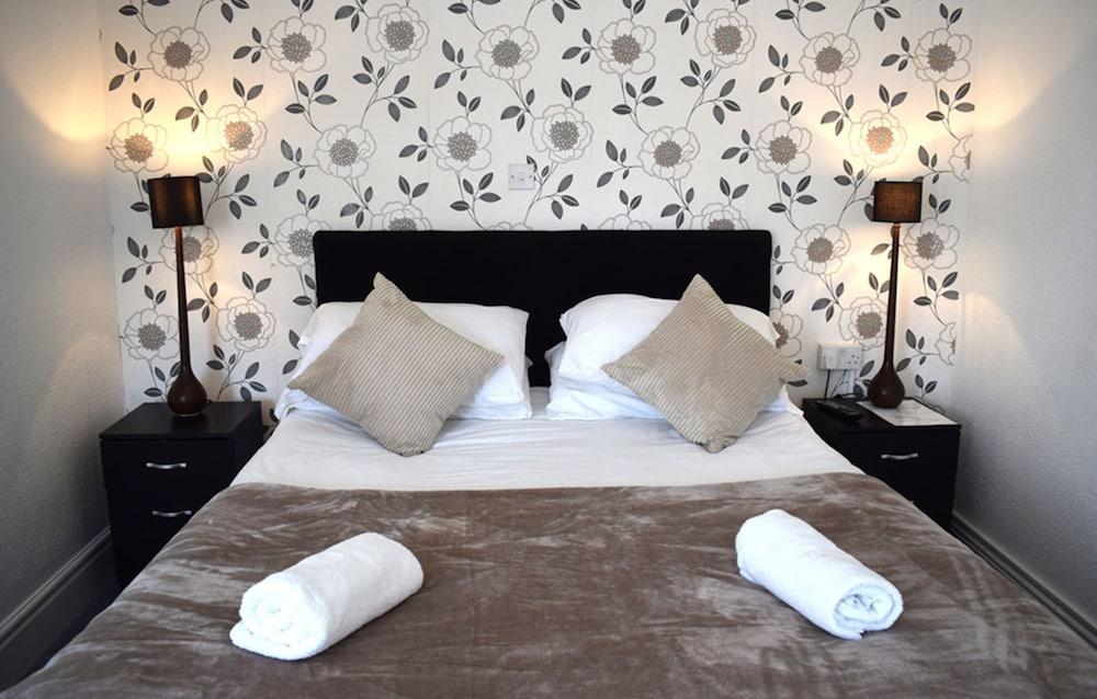 Whitburn House Hotel