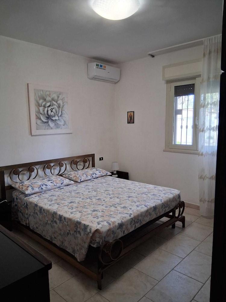 Trullo Alessandro e Villa Raffaela