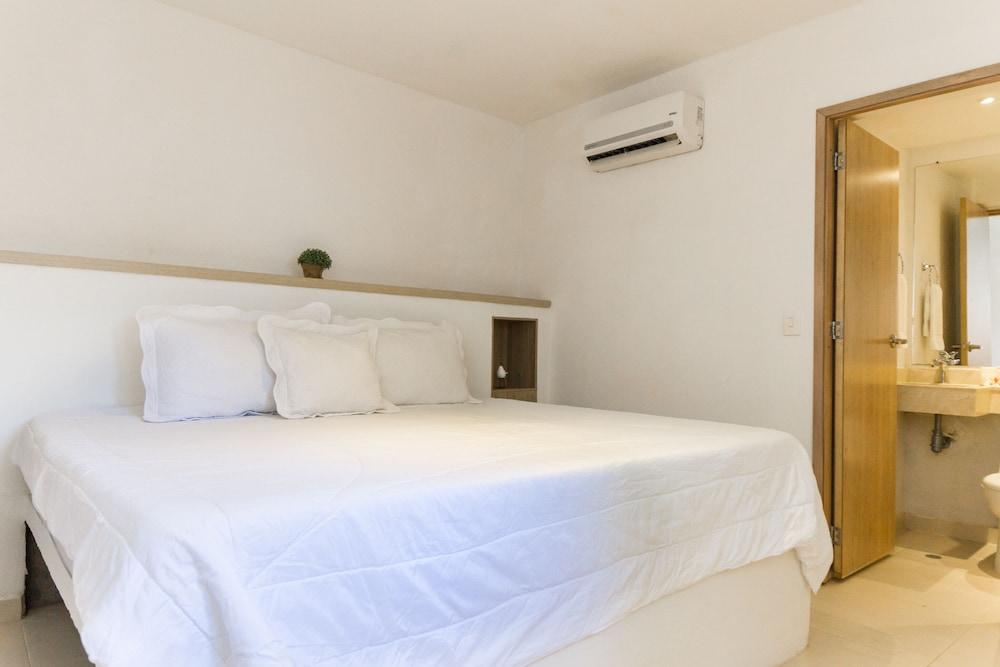 Casa Magdalena Boutique Pool by Nomad Guru