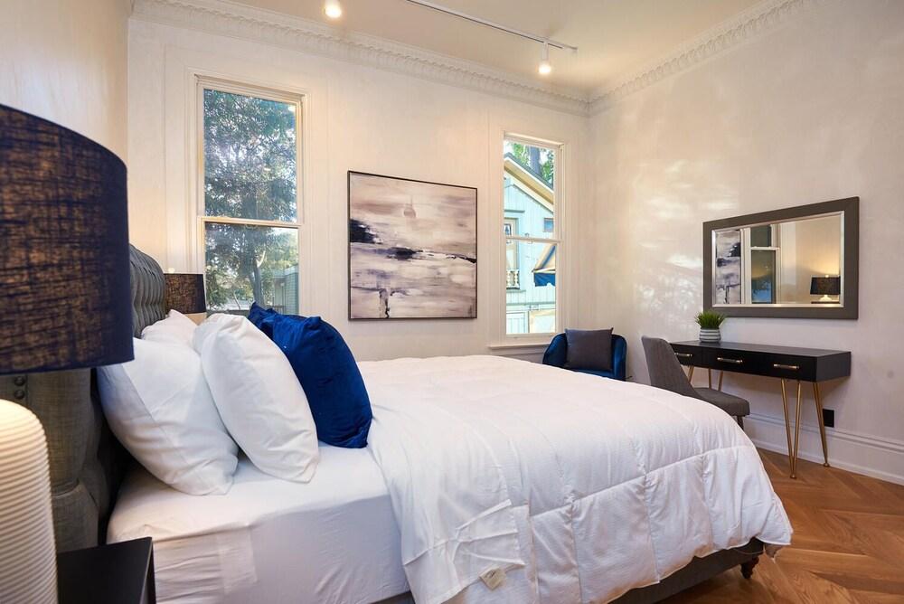 Roseview - 4 Br Home