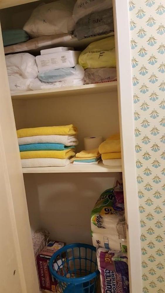 Constant-level Lake LBJ - 3 BR Sleep 12