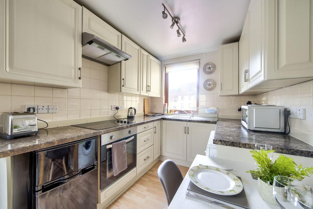 Dean Village Studio Apartment