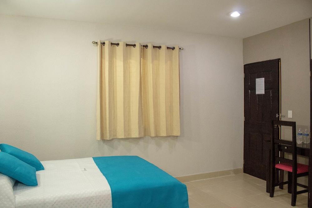 Hotel De La Peña Inn