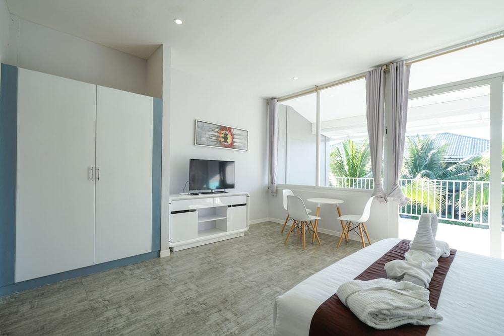 Natha Villa & Resort Huahin