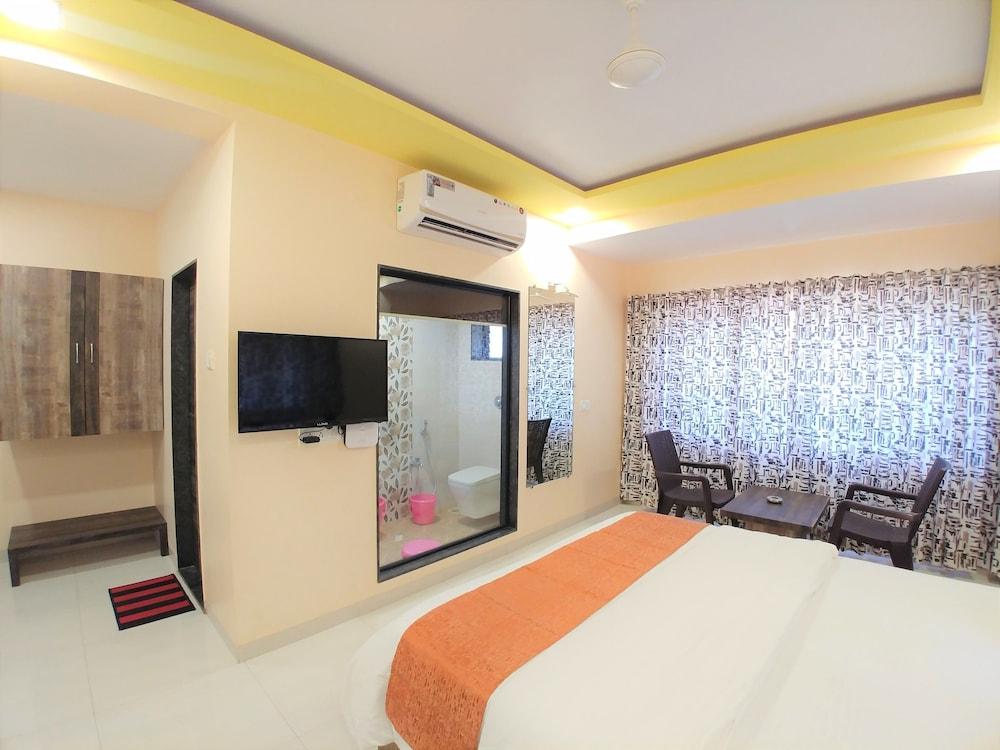 Hotel Mangal Residency