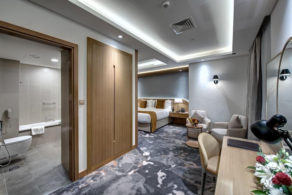 The S Hotel Al Barsha