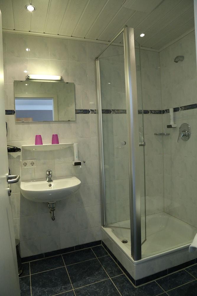 Zu Müllers Winkelhausen