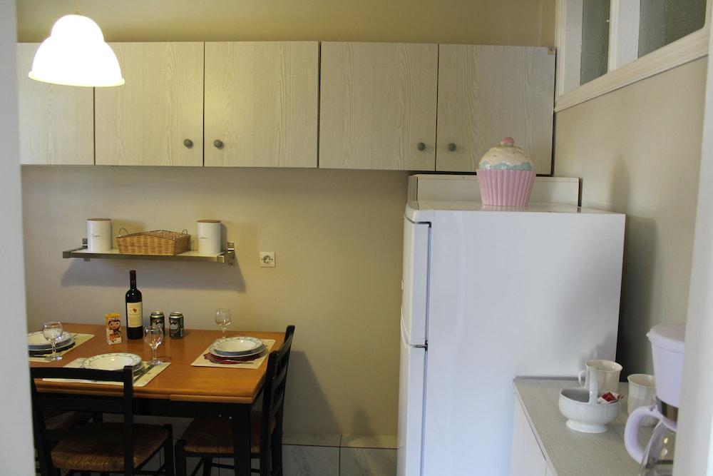 Alekos Beach Houses-Marina