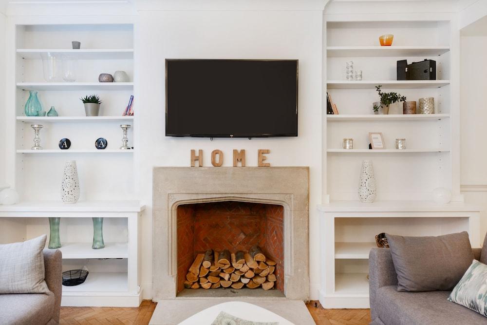 Cavendish - By Sojourn