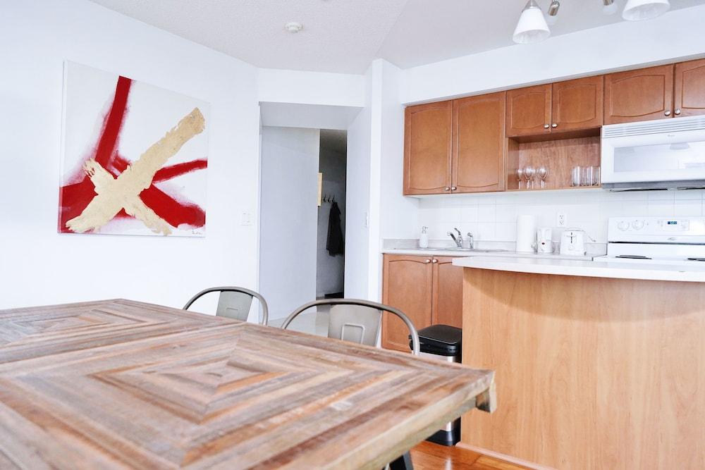 The Yonge Boutique Suites