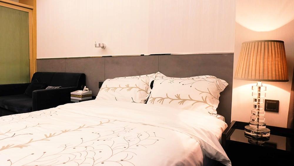 Yuexi Business Apartment