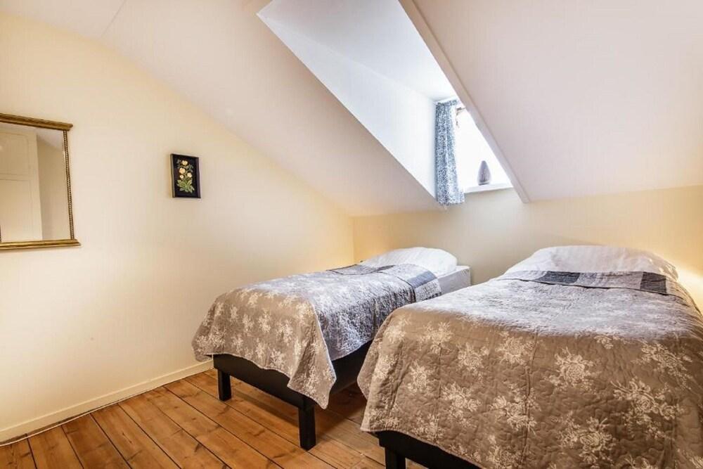 Guesthouse Englendingavík