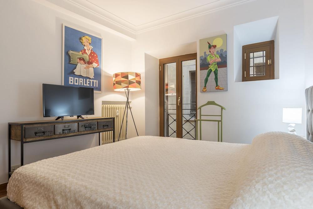 Piazza Navona Design Flat