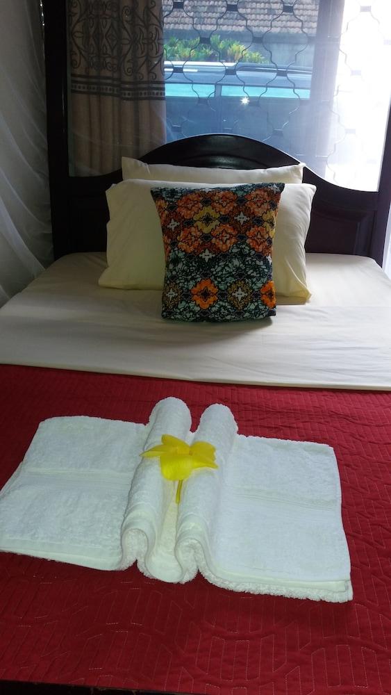 Anna's Place Entebbe