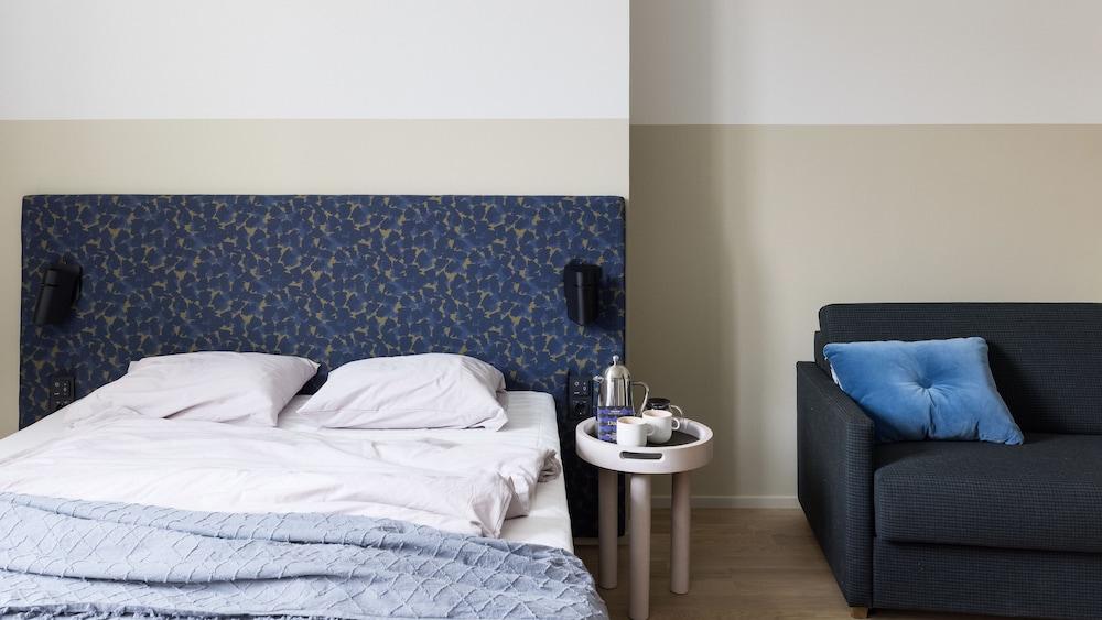 Bob W Helsinki City Centre