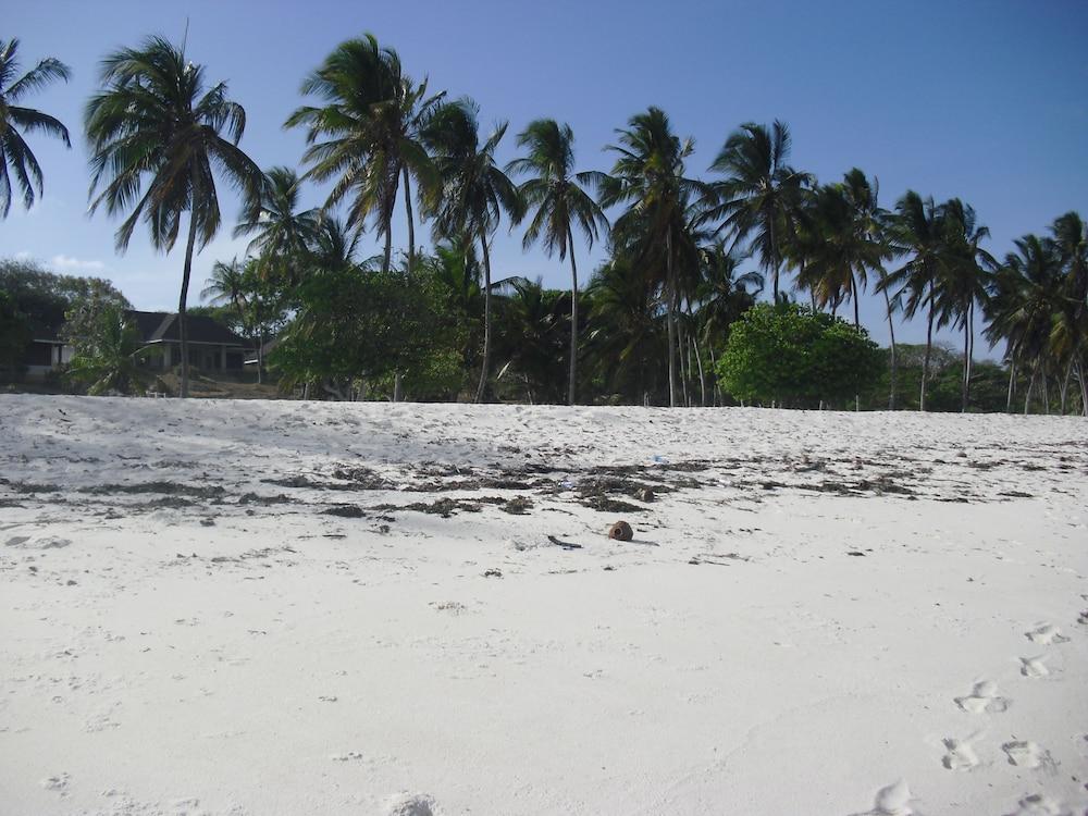 Bat Housing Co-Operative Society