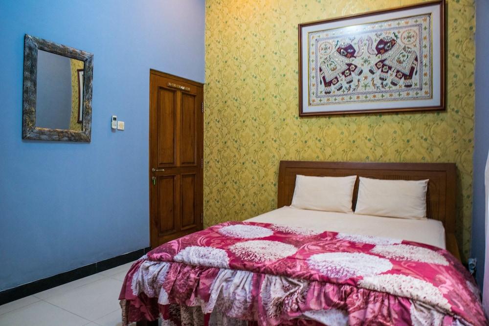 BaliOmah Guesthouse Jogja - Hostel