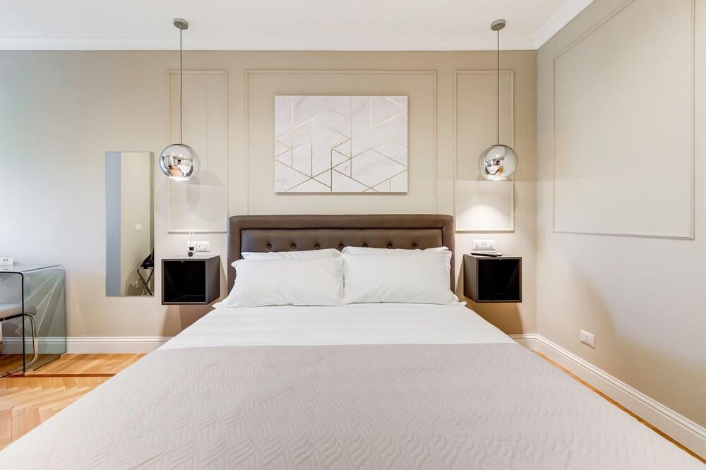 Mellini Palace Suites