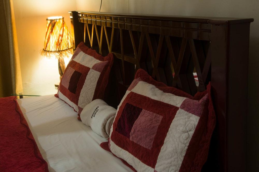 Comfort Hotel Entebbe