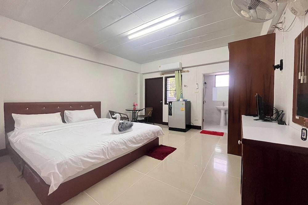 The First Resident Lamphun