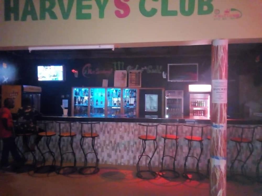 Da Harvey Lounge