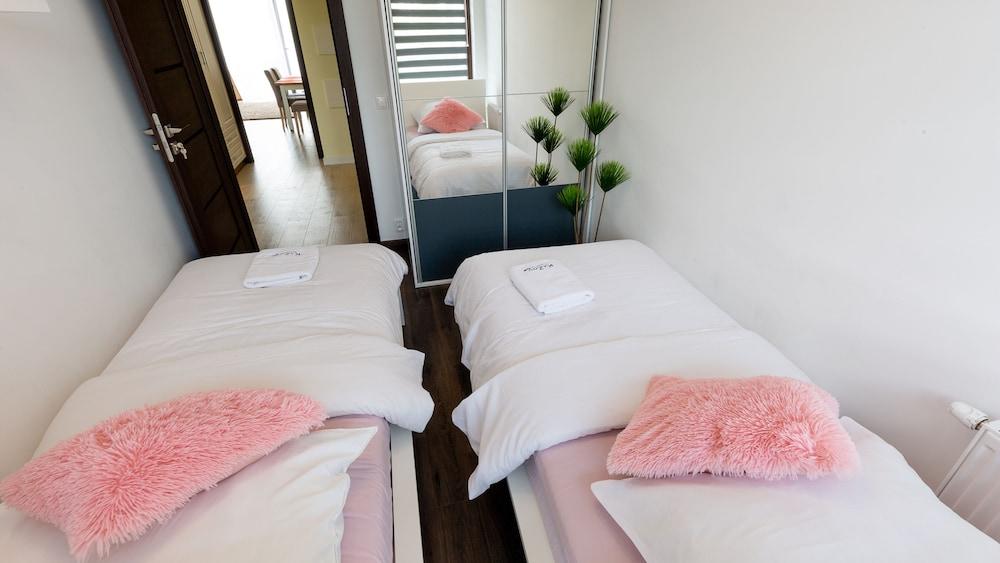 Kazou Residence Burakowska