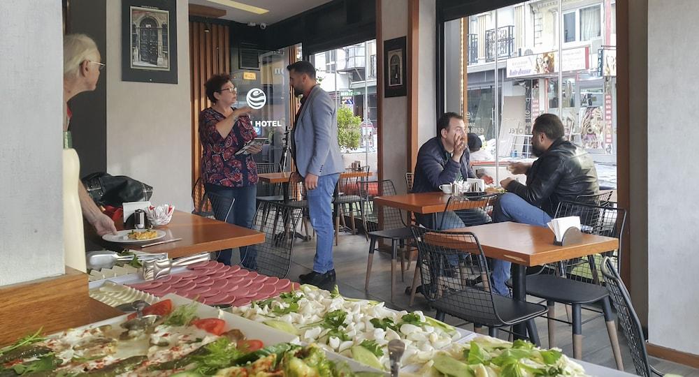 Sirkeci Esen Hotel