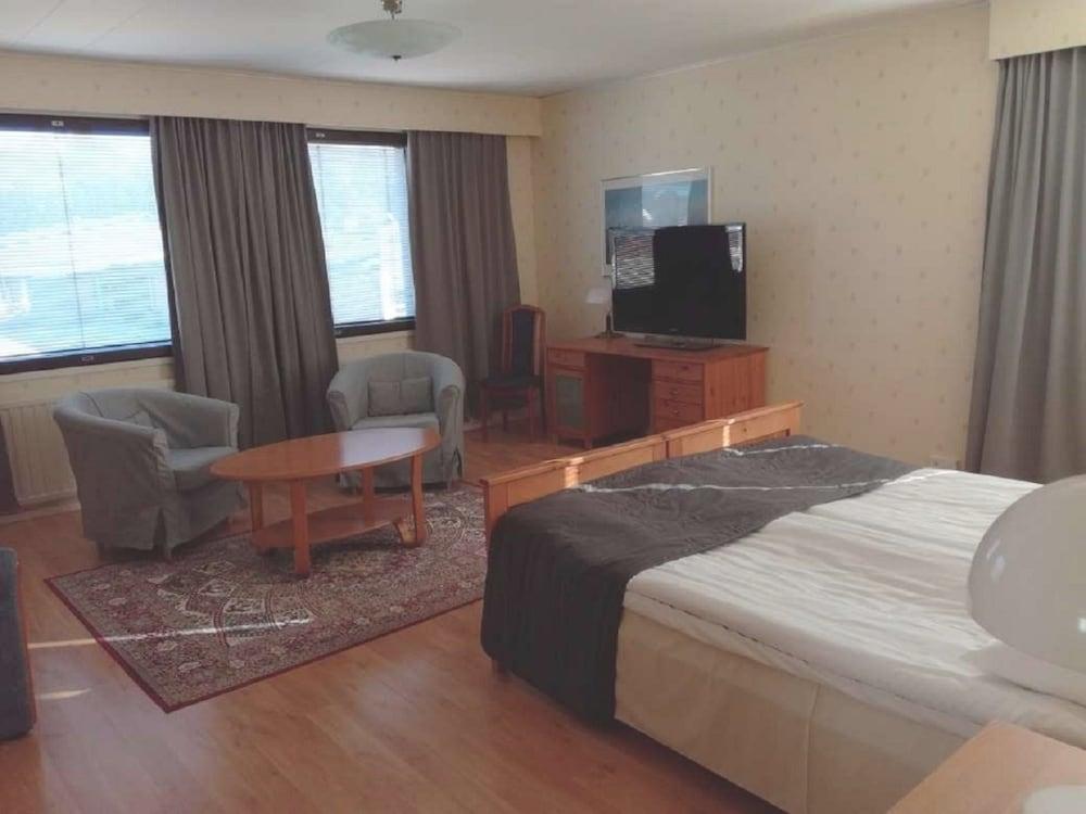 Hotel Kievari Ylitornio