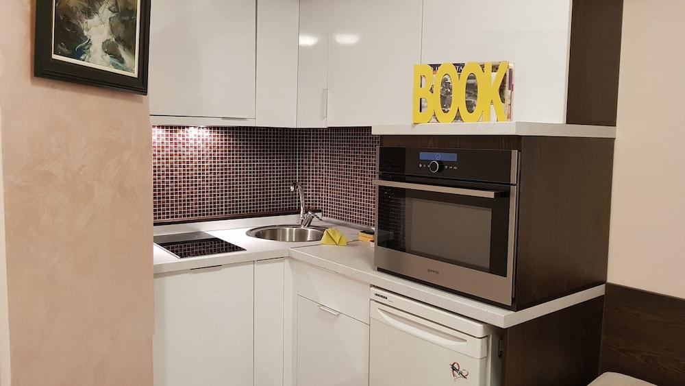 Belgrade EYE Apartment