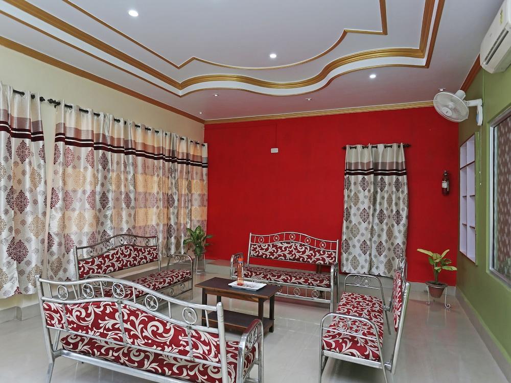 OYO 18501 The Palms Resort