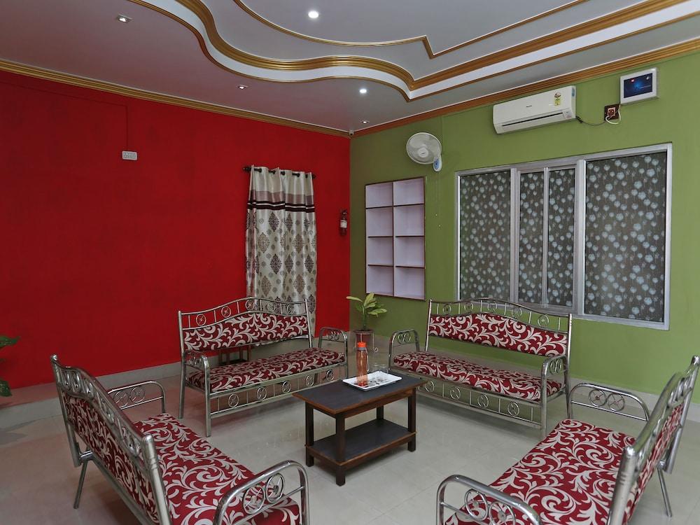 OYO 18501 The Palms Resort