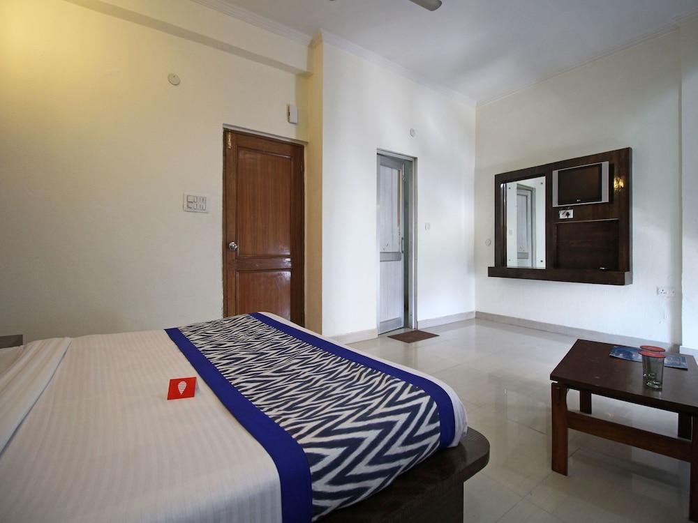 OYO 5855 Hotel Neelkanth