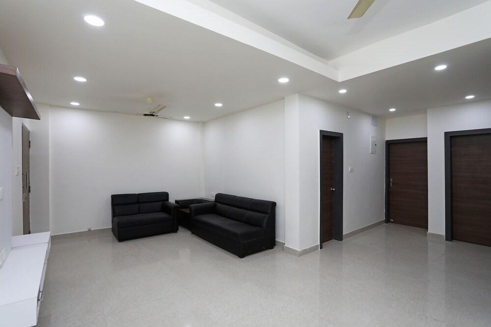 OYO 23251 Prime Residency