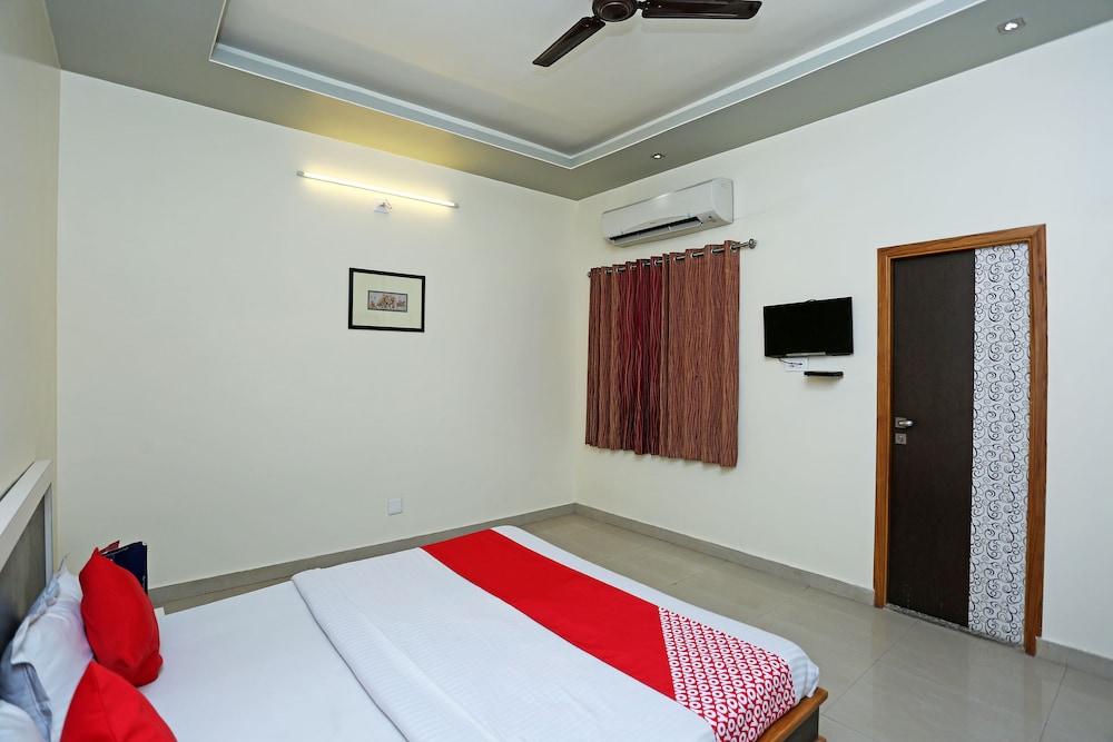 OYO 16646 Hotel Jyoti