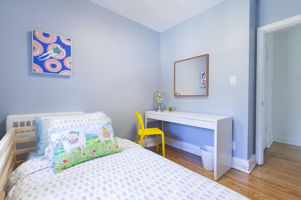 Bright 4-Bedroom in Forest Hill