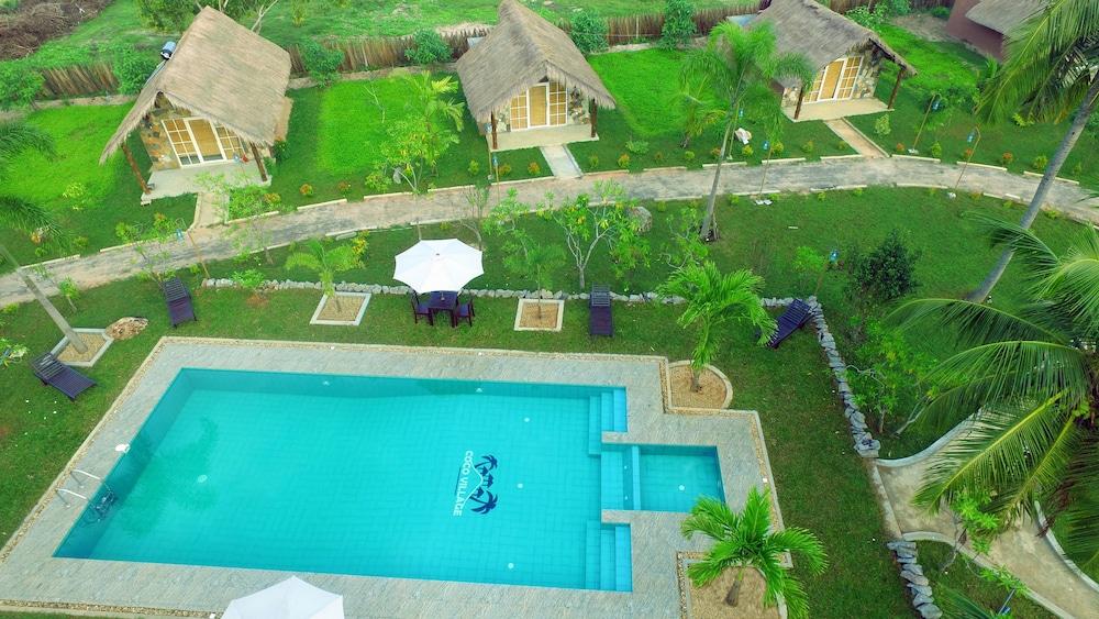 Coco Village Hotel
